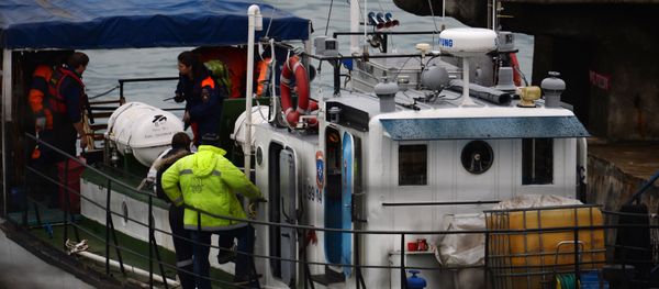 Russian Defense Ministry's TU-154 aircraft crash site in Sochi Russian Defense Ministry's TU-154 aircraft crash site in Sochi - Sputnik International