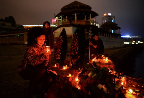 National Tragedy: Deadly Crash of Russian Defense Ministry's Tu-154 Plane in Black Sea - Sputnik International