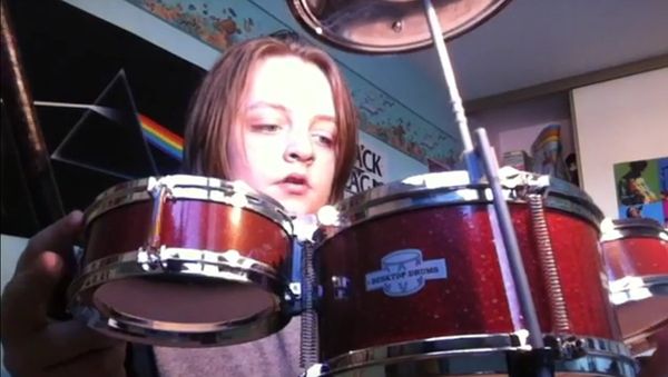 Got A New Toy Drum Kit For Christmas... - Sputnik International