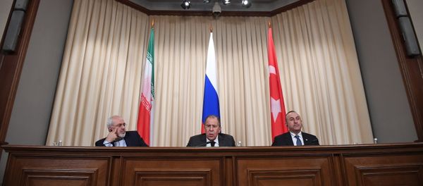 News conference by foreign ministers of Russia, Iran and Turkey - Sputnik International