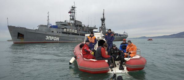 Russian Emergency Ministry divers prepare to search fragments of a plane in the Black Sea, outside Sochi, Russia, Tuesday, Dec. 27, 2016 Russian Emergency Ministry divers prepare to search fragments of a plane in the Black Sea, outside Sochi, Russia, Tuesday, Dec. 27, 2016 - Sputnik International