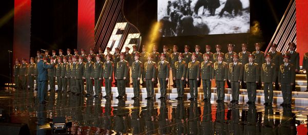 Singers and orchestra members of Red Army Choir, also known as the Alexandrov Ensemble, perform in Moscow, Russia March 31, 2016 Singers and orchestra members of Red Army Choir, also known as the Alexandrov Ensemble, perform in Moscow, Russia March 31, 2016 - Sputnik International