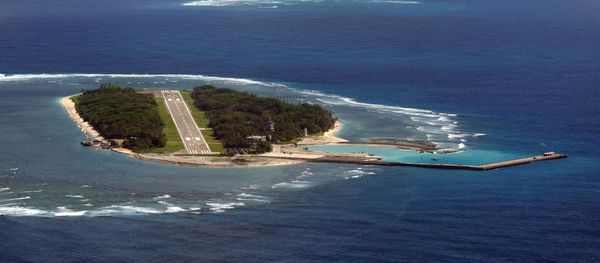 A view of Taiping island in the South Chia Sea on November 29, 2016 - Sputnik International