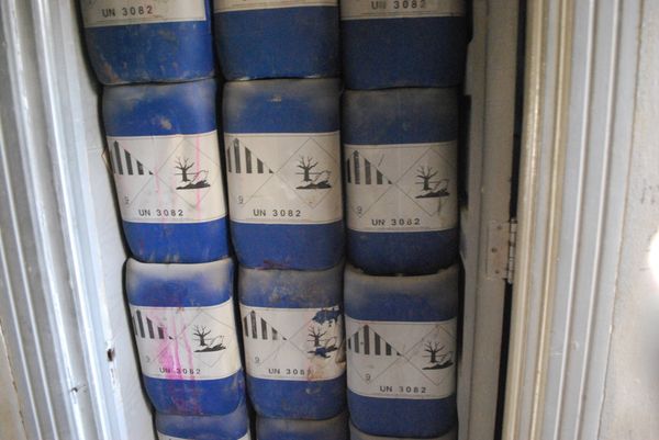Canisters found at a terrorist chemical weapons factory in Aleppo Canisters found at a terrorist chemical weapons factory in Aleppo - Sputnik International