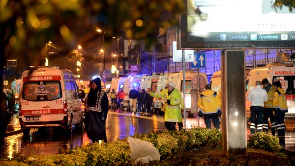 Ambulances line up on a road leading to a nightclub where a gun attack took place during a New Year party in Istanbul, Turkey, January 1, 2017. - Sputnik International