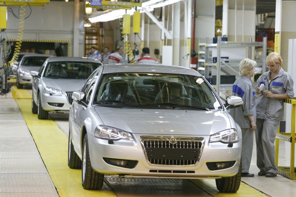 Russia's Largest Car Manufacturer Celebrates 85 Years of Service Russia's Largest Car Manufacturer Celebrates 85 Years of Service - Sputnik International