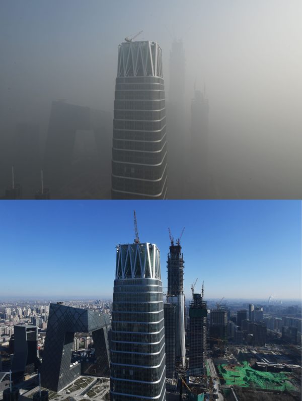 This combo shows buildings on a polluted day in Beijing on January 1, 2017 (top) and on a clear day on December 23, 2016 (bottom) This combo shows buildings on a polluted day in Beijing on January 1, 2017 (top) and on a clear day on December 23, 2016 (bottom) - Sputnik International