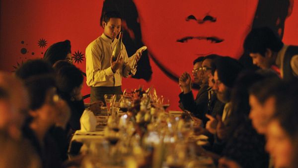 In this Sunday, Jan. 16, 2011 photo, a waiter serves wine to a group learning wine appreciation and fine dining, being conducted by Tulleeho Beverage Innovations at a restaurant in New Delhi, India - Sputnik International