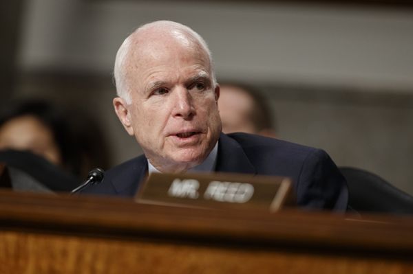 Senator John McCain - Sputnik International