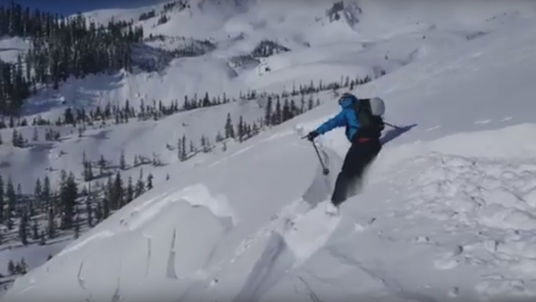 Triggering Avalanches: Skier Edition - Sputnik International
