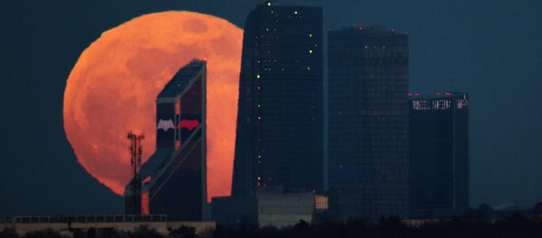 Full moon over Moscow City International Business Center Full moon over Moscow City International Business Center - Sputnik International