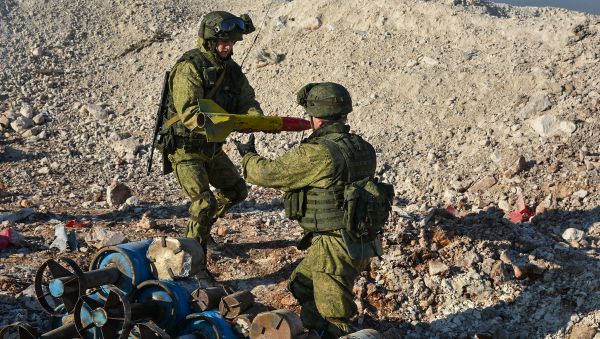 Military engineers of the Russian Army's international counter-mine center continue the demining operation in eastern Aleppo, Syria - Sputnik International