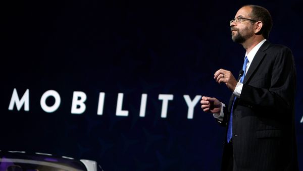 Gill Pratt, CEO of the Toyota Research Institute, speaks during the Toyota press conference at CES in Las Vegas, January 4, 2017. - Sputnik International