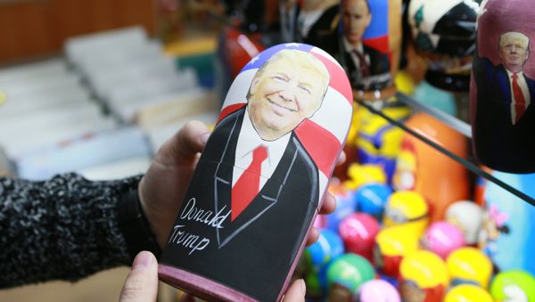 A Russian matryoshka doll with an image of US presidential candidate Donald Trump at a gift shop - Sputnik International