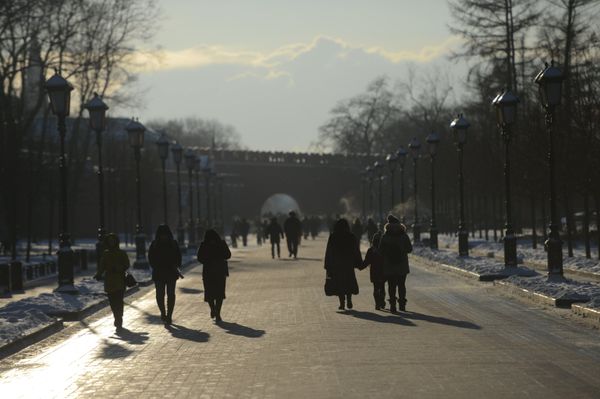 Coldest in Over 100 Years: Moscow Celebrates Christmas With a Shiver Coldest in Over 100 Years: Moscow Celebrates Christmas With a Shiver - Sputnik International