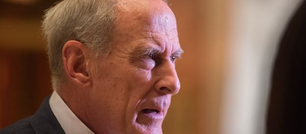 US Senator Dan Coats speaking to the media in the lobby of Trump Tower, in New York. (File) US Senator Dan Coats speaking to the media in the lobby of Trump Tower, in New York. (File) - Sputnik International