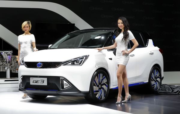 World’s Most Anticipated Vehicles Boast Their Sexy Curves at Detroit Auto Show - Sputnik International