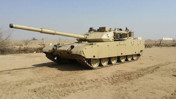A Chinese VT-4 MBT in desert camo. - Sputnik International