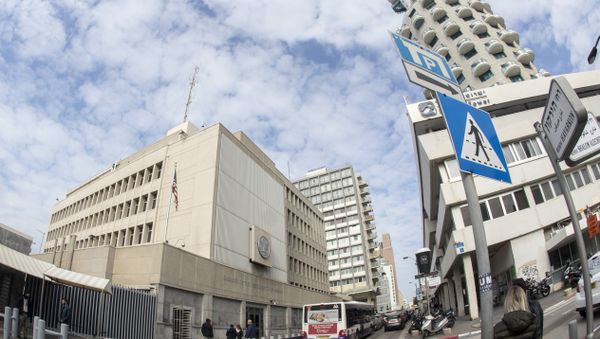A picture taken on December 28, 2016 shows the US Embassy building in the Israeli coastal city of Tel Aviv. - Sputnik International