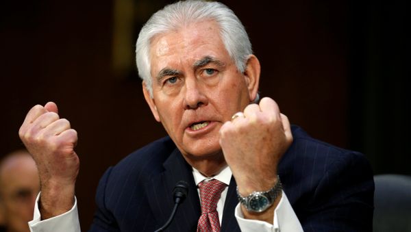 Rex Tillerson testifies during a confirmation hearing - Sputnik International