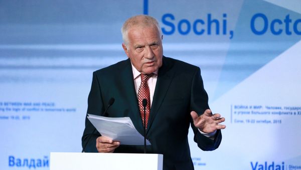 Former President of the Czech Republic Vaclav Klaus speaks at the 12th annual meeting of the Valdai International Discussion Club, Sochi. File photo - Sputnik International