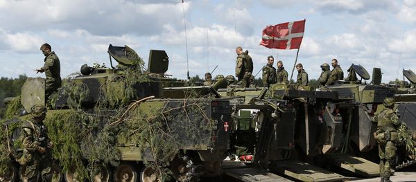 Danish soldiers during a military exercise - Sputnik International