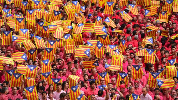 People showing 'Esteladas' (pro-independence Catalan flags) during the XXVI human towers, or 'castells', competetion in Tarragona on October 2, 2016. People showing 'Esteladas' (pro-independence Catalan flags) during the XXVI human towers, or 'castells', competetion in Tarragona on October 2, 2016. - Sputnik International