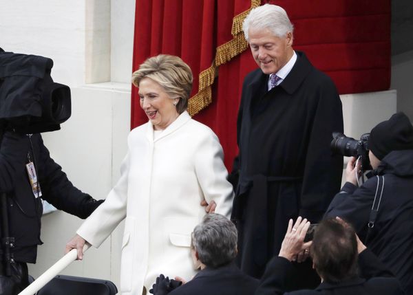 2016 Democratic presidential nominee and former Secretary of State Hillary Clinton (L) arrives with her husband former President Bill Clinton for the inauguration ceremonies swearing in Donald Trump as the 45th president of the United States on the West front of the U.S. Capitol in Washington, U.S., January 20, 2017 2016 Democratic presidential nominee and former Secretary of State Hillary Clinton (L) arrives with her husband former President Bill Clinton for the inauguration ceremonies swearing in Donald Trump as the 45th president of the United States on the West front of the U.S. Capitol in Washington, U.S., January 20, 2017 - Sputnik International