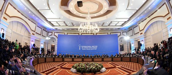 Representatives of the Syria regime and rebel groups along with other attendees take part in the first session of Syria peace talks at Astana's Rixos President Hotel Representatives of the Syria regime and rebel groups along with other attendees take part in the first session of Syria peace talks at Astana's Rixos President Hotel - Sputnik International