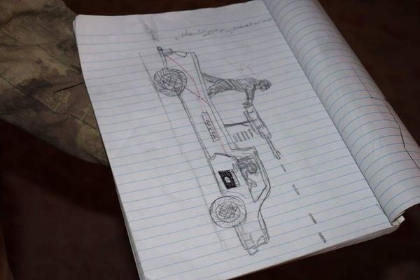 Drawings of children enslaved by Daesh found in Mosul  - Sputnik International