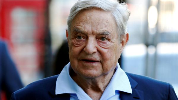 Business magnate George Soros arrives to speak at the Open Russia Club in London, Britain June 20, 2016. - Sputnik International