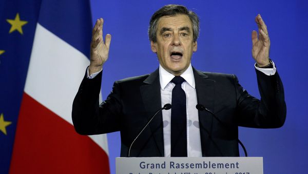 Francois Fillon former French prime minister, member of The Republicans political party and 2017 presidential candidate of the French centre-right, attends a political rally in Paris, France, January 29, 2017 - Sputnik International