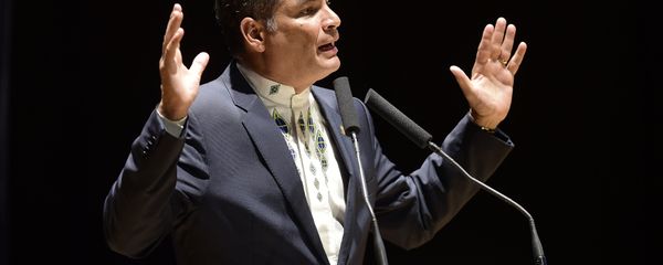 Ecuador's President, Rafael Correa, speaks during the Valencia cultural night at the Palacio de Congresos in Valencia on January 29, 2017 Ecuador's President, Rafael Correa, speaks during the Valencia cultural night at the Palacio de Congresos in Valencia on January 29, 2017 - Sputnik International