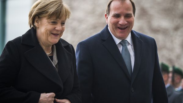German Chancellor Angela Merkel (L) and Swedish prime minister Stefan Loefven. (File) - Sputnik International