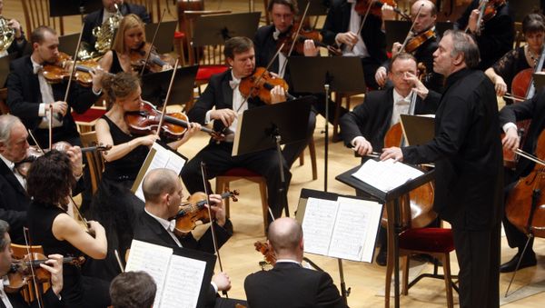 Artistic director of the Mariinsky Theatre, conductor, People's Artist Valery Gergiyev at the opening of the 3rd International Festival Faces of Modern Pianism on the stage of the Concert Hall of the Mariinsky Theatre, St.Petersburg. - Sputnik International