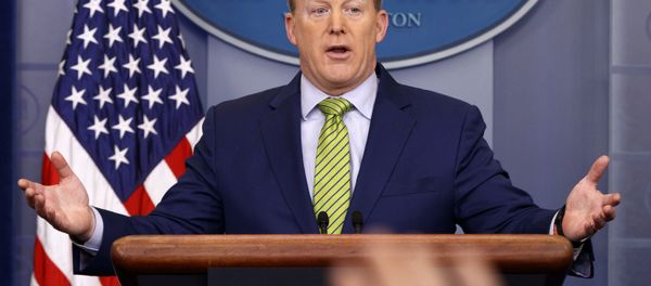 White House press secretary Sean Spicer speaks during the daily press briefing in the briefing room of the White House in Washington White House press secretary Sean Spicer speaks during the daily press briefing in the briefing room of the White House in Washington - Sputnik International