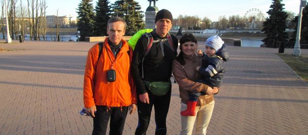 Sergei Lukyanov (C) - Sputnik International