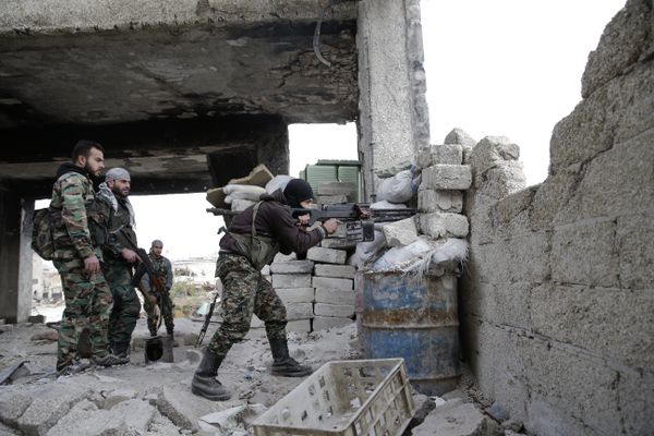 In this Monday, Dec. 5, 2016 photo, Syrian army soldiers fire their weapons during a battle with insurgents at the Ramouseh front line, east of Aleppo, Syria In this Monday, Dec. 5, 2016 photo, Syrian army soldiers fire their weapons during a battle with insurgents at the Ramouseh front line, east of Aleppo, Syria - Sputnik International