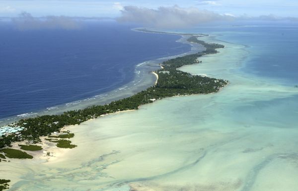 Tarawa atoll, Kiribati, is seen in an aerial view - Sputnik International