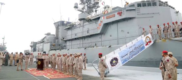 A Saudi Arabian frigate assualted by Houthis returns to safe shores. A Saudi Arabian frigate assualted by Houthis returns to safe shores. - Sputnik International
