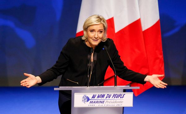 Marine Le Pen, French National Front (FN) political party leader and candidate for the French 2017 presidential election, attends the 2-day FN political rally to launch the presidential campaign in Lyon, France February 5, 2017. Marine Le Pen, French National Front (FN) political party leader and candidate for the French 2017 presidential election, attends the 2-day FN political rally to launch the presidential campaign in Lyon, France February 5, 2017. - Sputnik International