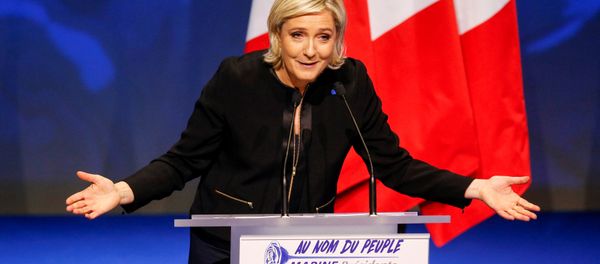 Marine Le Pen, French National Front (FN) political party leader and candidate for the French 2017 presidential election, attends the 2-day FN political rally to launch the presidential campaign in Lyon, France February 5, 2017. - Sputnik International