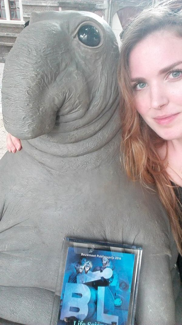 Homunculus Loxodontus a.k.a. Zhdun and its creator, Margriet van Breevoort Homunculus Loxodontus a.k.a. Zhdun and its creator, Margriet van Breevoort - Sputnik International