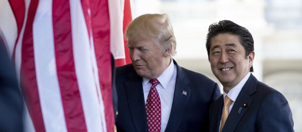 President Donald Trump welcomes Japanese Prime Minister Shinzo Abe outside the West Wing of the White House President Donald Trump welcomes Japanese Prime Minister Shinzo Abe outside the West Wing of the White House - Sputnik International