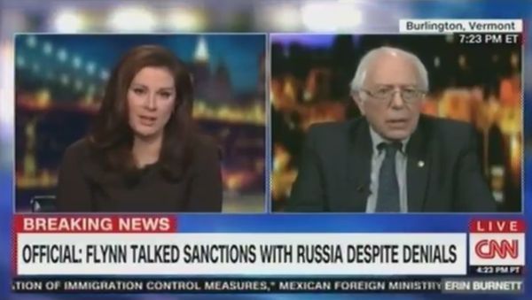 CNN Abruptly Cuts Off Bernie Sanders After He Jokes About Fake News - Sputnik International