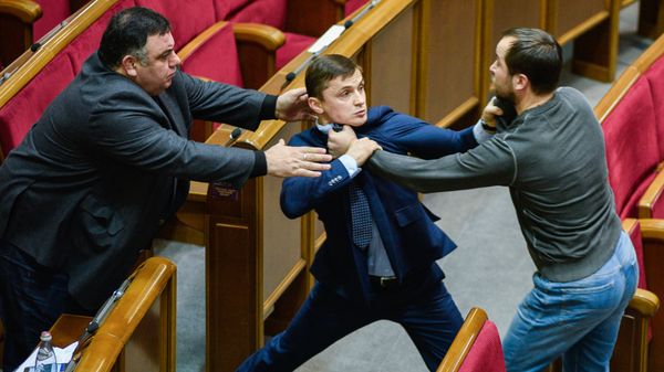 MPs at a meeting of Ukraine's Verkhovna Rada, Kiev - Sputnik International