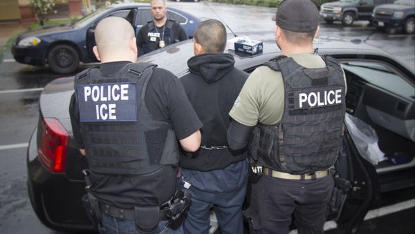 Immigration Raids California - Sputnik International