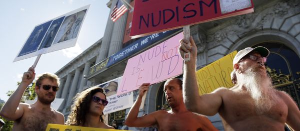 Nudists March in San Francisco’s Valentine’s Day Parade - Sputnik International