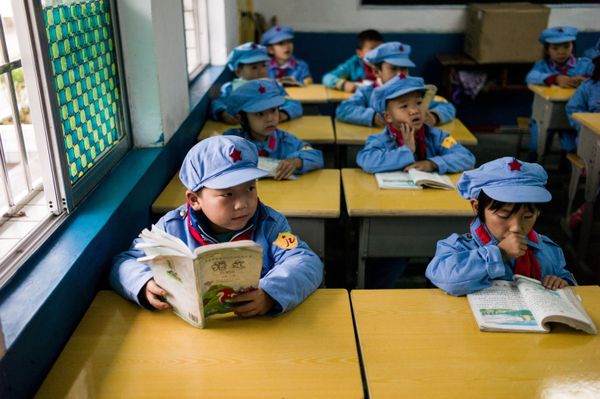 'Red Army' for Kids: Chinese Primary School Teaches Students Patriotism 'Red Army' for Kids: Chinese Primary School Teaches Students Patriotism - Sputnik International