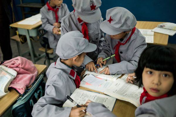 'Red Army' for Kids: Chinese Primary School Teaches Students Patriotism 'Red Army' for Kids: Chinese Primary School Teaches Students Patriotism - Sputnik International